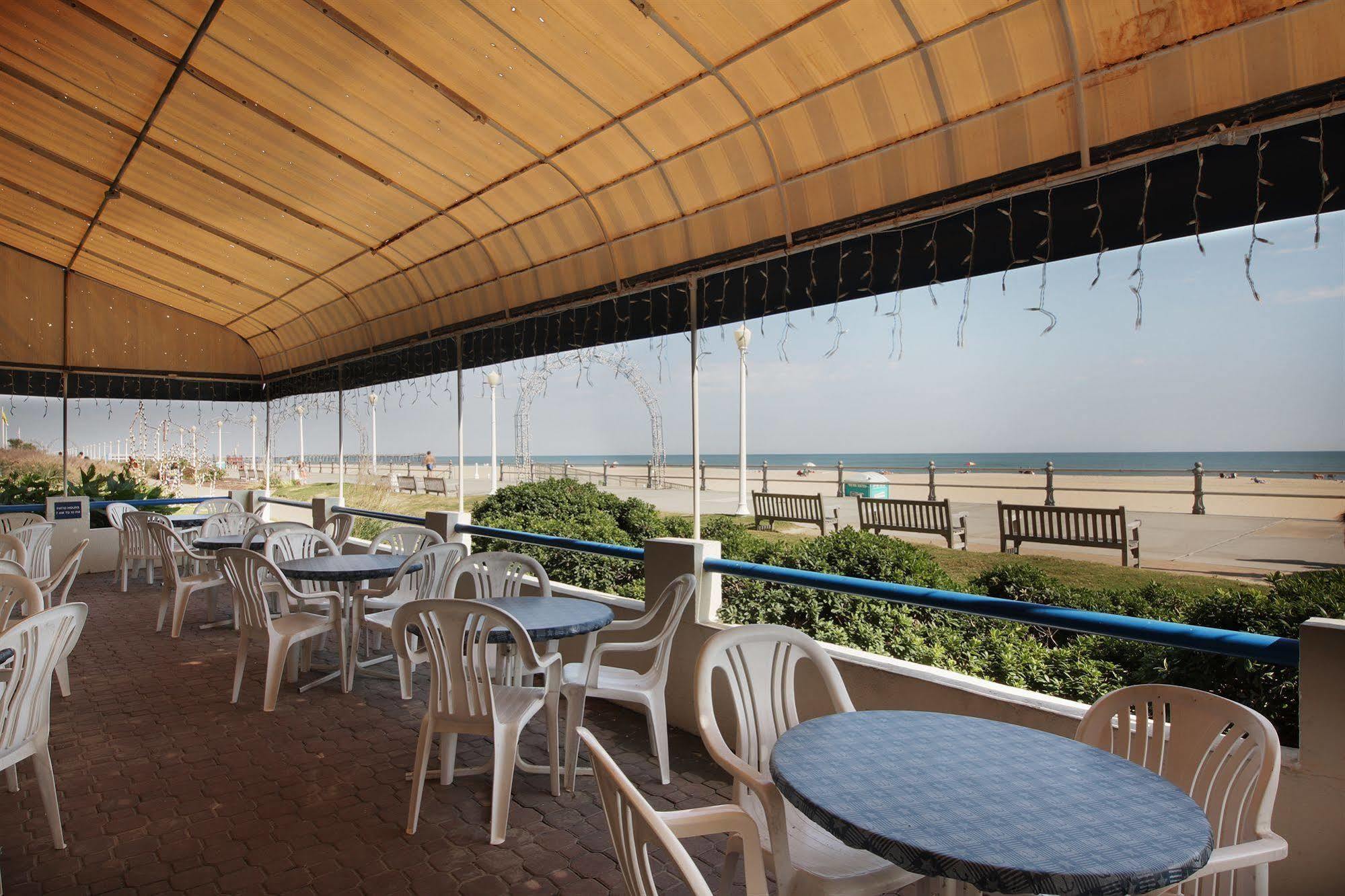 The Barclay Towers Hotel And Resort Virginia Beach Bagian luar foto